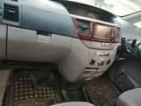 A picture of Toyota Noah