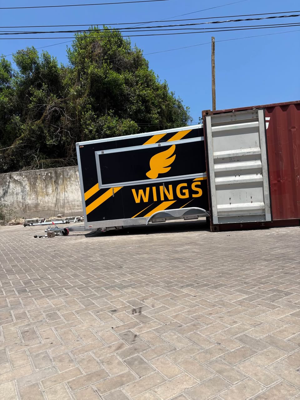 A picture of FOOD TRAILER