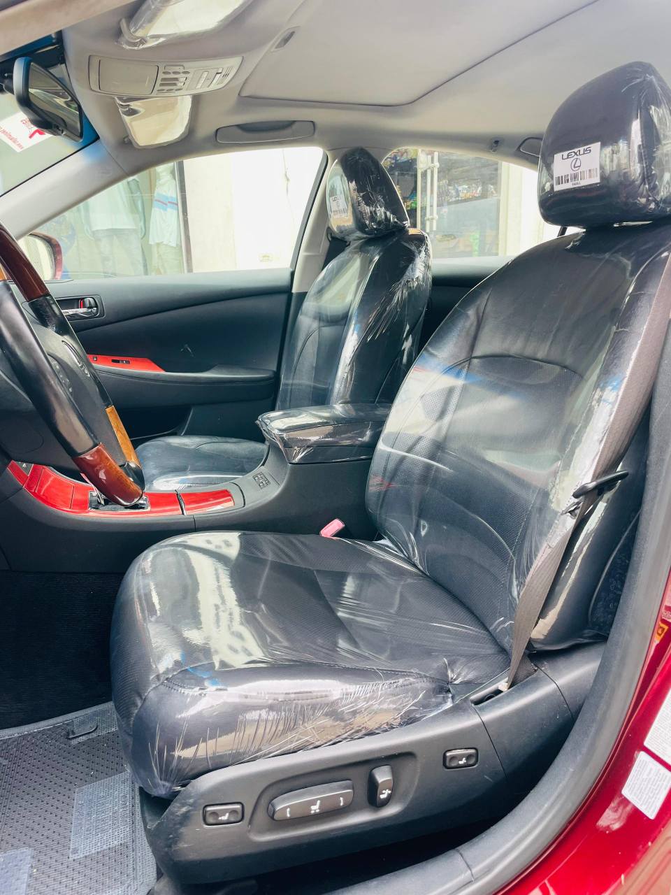 A picture of Direct Toks 08 model Lexus Es 350