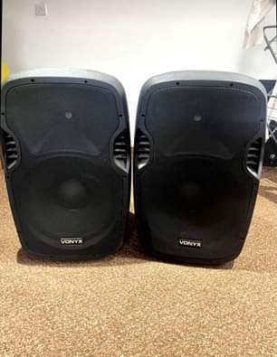 speakers