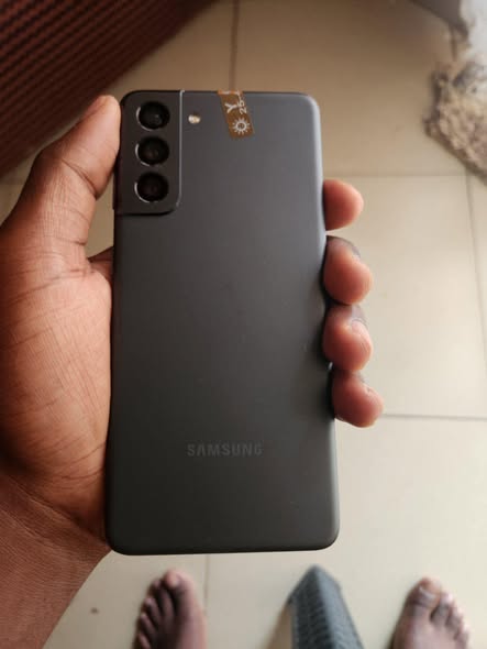 samsung s21
