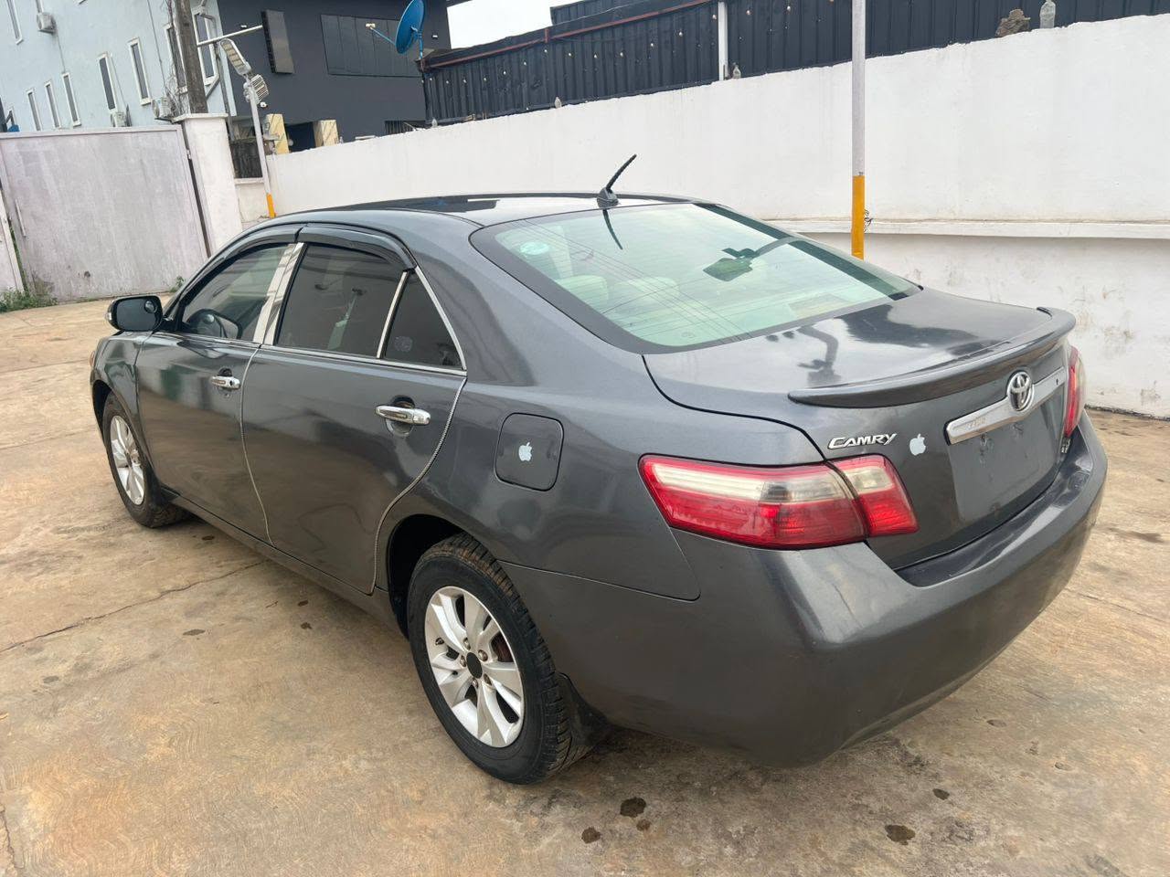 A picture of Toyota Camry 08