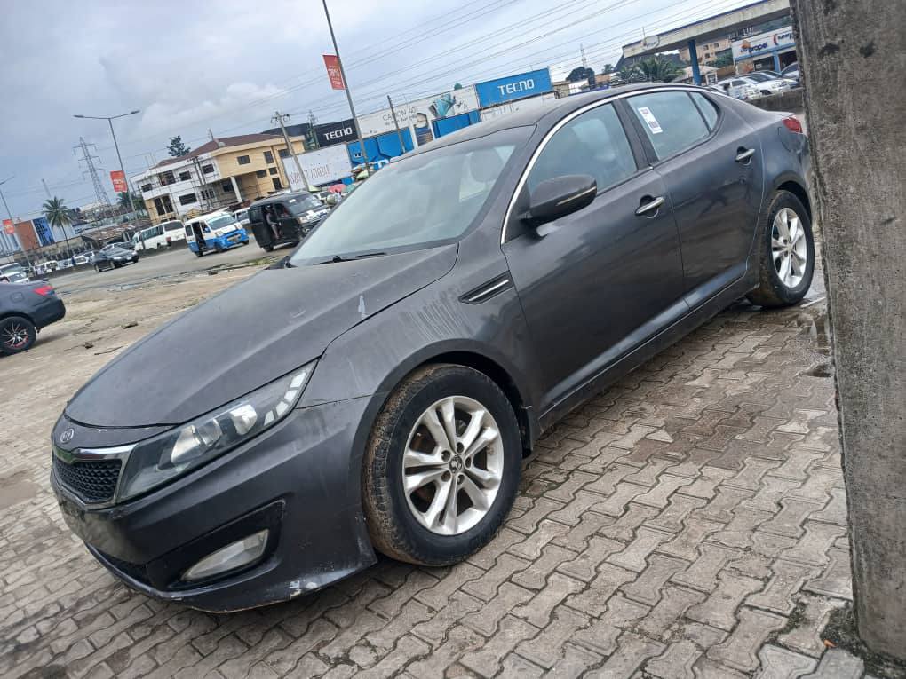 A picture of Kia optima 2014 model