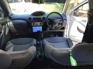 A picture of Vitz OLD
