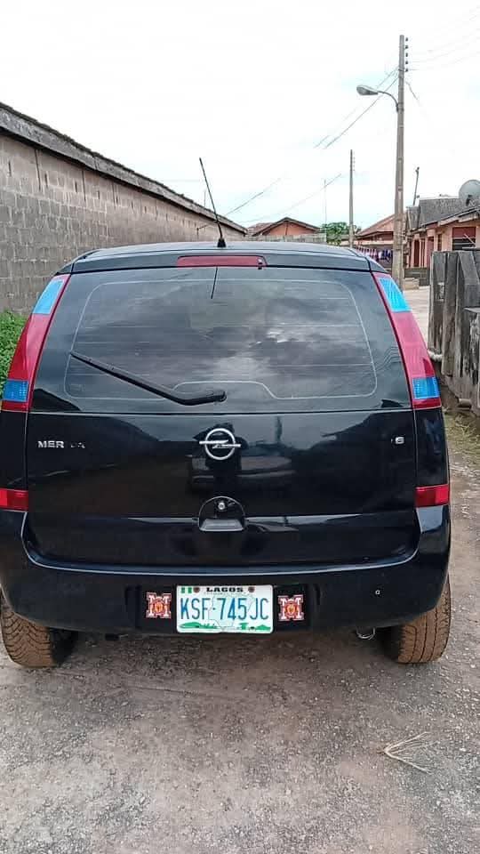 A picture of OPEL MERIVA