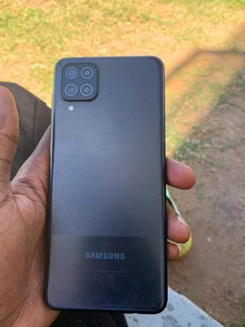 samsung a12