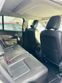 A picture of ford edge