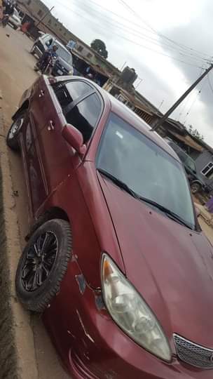 A picture of Neatly used 05 Toyota Camry A Clean body A C