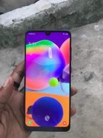 A picture of SAMSUNG GALAXY A31