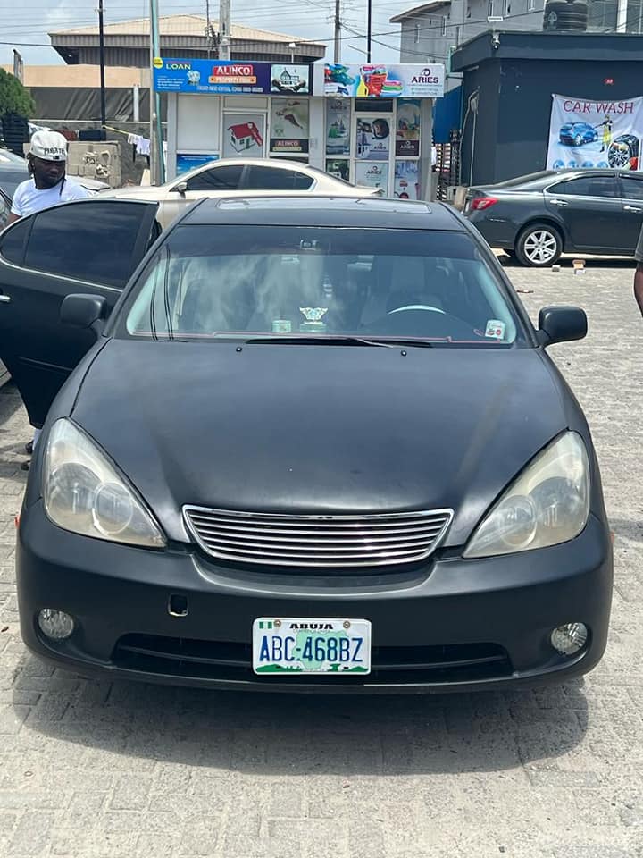 A picture of Registered lexus Es330 2005