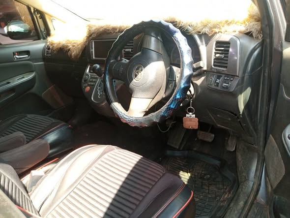 A picture of Toyota Wish