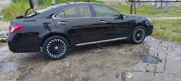 A picture of Clean Deal Toks Standard Lexus Es350 2009 Model Available