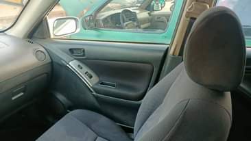 A picture of First body Pontiac vibe 04 model