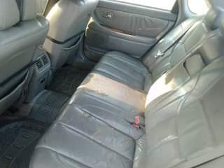 A picture of Clean used 03 Toyota Avalon
