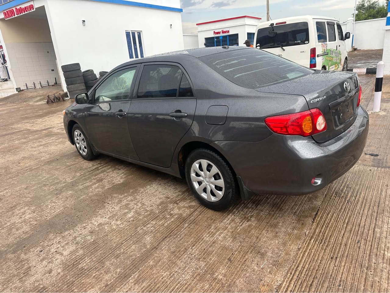 A picture of Toyota Corolla 09 10