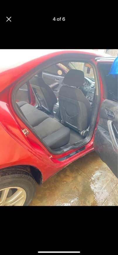 A picture of Pontiac vibe 2010