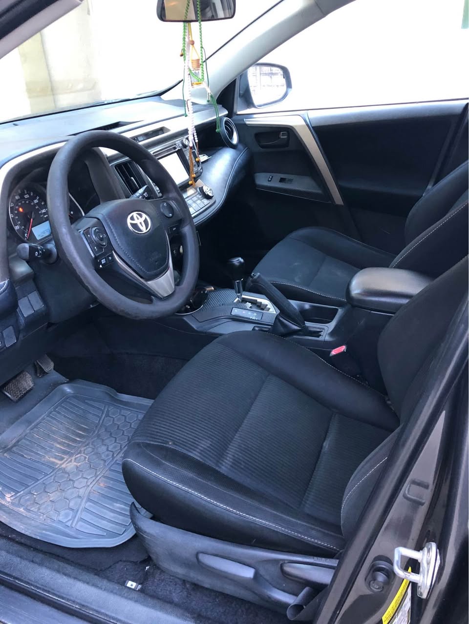 A picture of First body 2013 Toyota RAV4