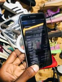A picture of iphone 7plus 128gb fully functional K 2 450 call 0770741340
