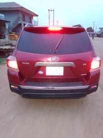A picture of Toyota Highlander upgrading 07 to 213