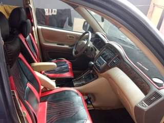 A picture of 3row seater Highlander 09025647544