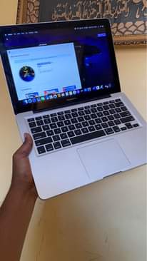 A picture of MACBOOK PRO BIG SURmac OS