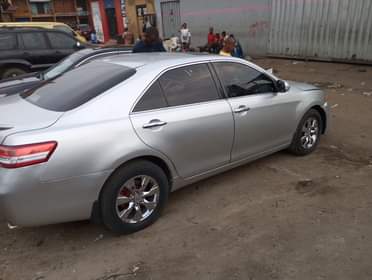 A picture of 2008 face lifted to 2015 Toyota Camry V4 Engine Andriod