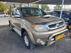 used toyota hilux