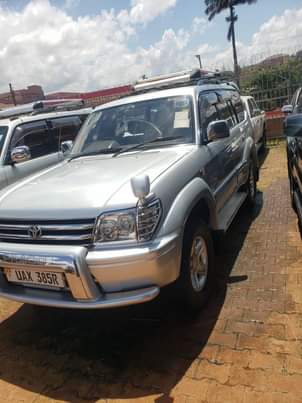 A picture of TX Land Cruiser Petrol 27.5m needed Call 0759262261 now