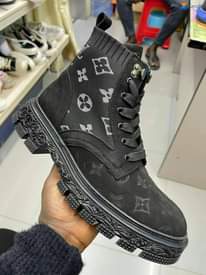 A picture of Men s shoes