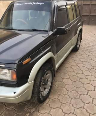 A picture of SUZUKI ESCUDO INJINI NDOGO 3.4M 0743173980
