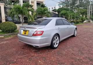 A picture of Price Bei 9 8mil Call 0658056651 Make Toyota Model Mark