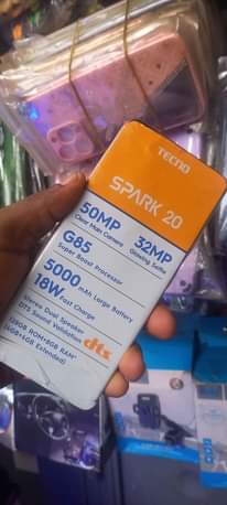 A picture of All orignal smart phone at a low price 0759394932