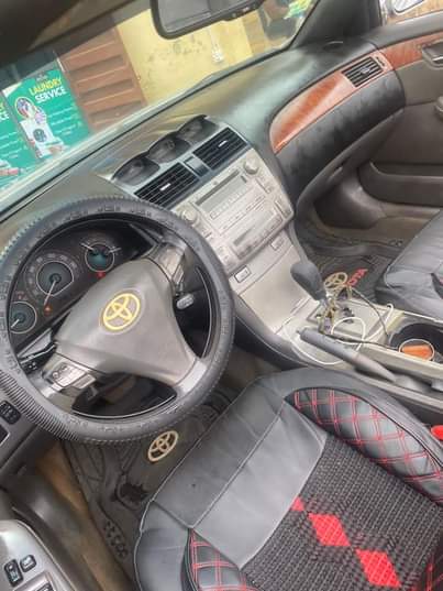 A picture of Toyota solara convertible