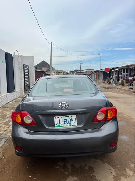 A picture of TOYOTA COROLLA 2009 09138497460 MANUAL