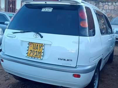used toyota raum