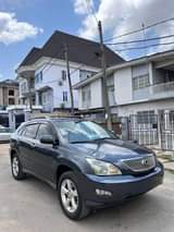A picture of Clean Title Registered 2006 RX330 full option First body paint