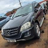 A picture of MERCEDES BENZ ML350 2006 55M