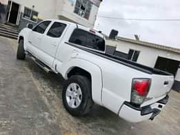 A picture of REGISTERED TOYOTA TACOMA PRERUNNER SR5 V6 2010 FACELIFTED 2018 Bluetooth