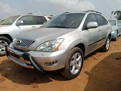 A picture of For sale Slightly used 2006 Lexus RX 330 Full option