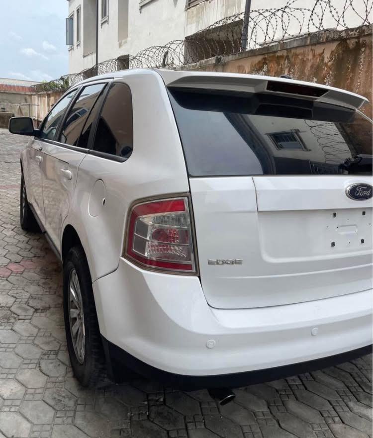 A picture of Ford Edge