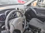 A picture of Fastest Finger Toyota Matrix 04 model Engine Sound Gear automatic