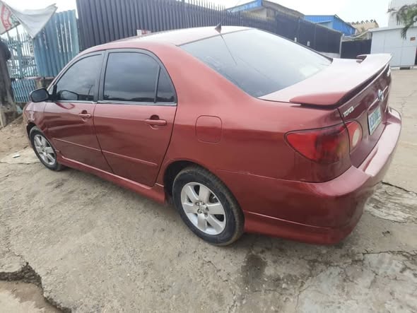 A picture of TOYOTA COROLLA PURE TOKUBO STANDARD FIRST USER EVERYTHING IS WORKING
