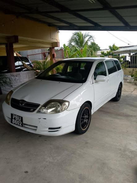 toyota fielder