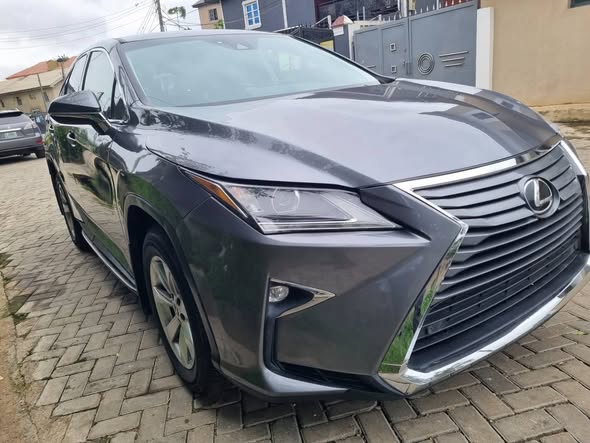 A picture of Lexus Rx 350 tokunbo new entry
