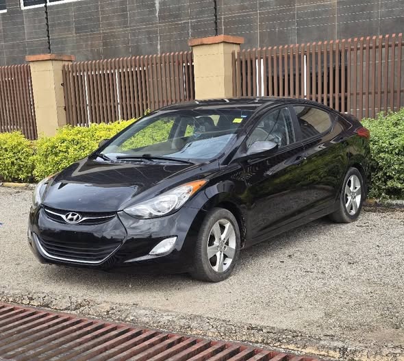 A picture of Hyundai Elantra 2013 Belgium for 9 5m
