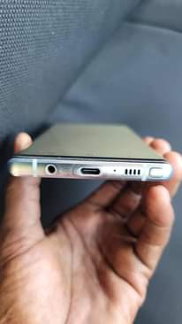 A picture of Samsung note p