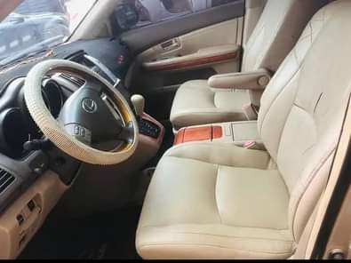 A picture of Super Clean and Sharp registered Lexus RX 350 2008 First