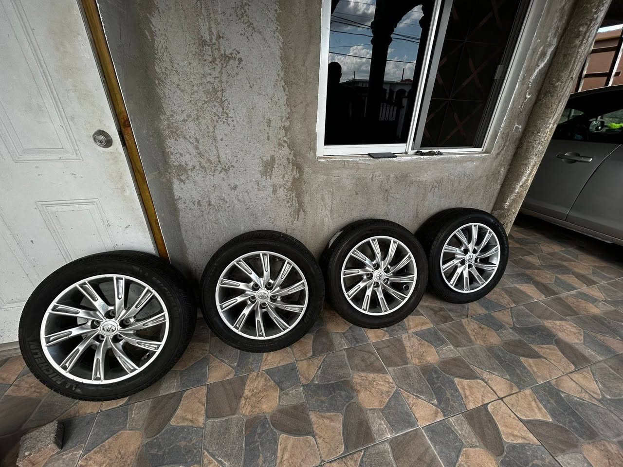 tyres