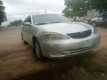 A picture of 2005 Toyota Camry LE