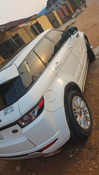 A picture of Range Rover